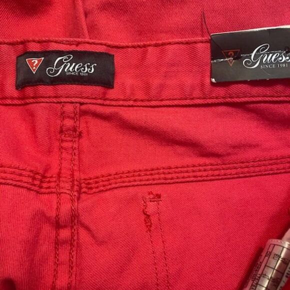 Guess Pink 5 pocket denim capri jeans, size 31/12 - Picture 3 of 4
